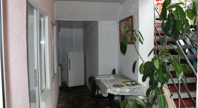 Гостиница Guest House Gorkogo 60 Алушта-10